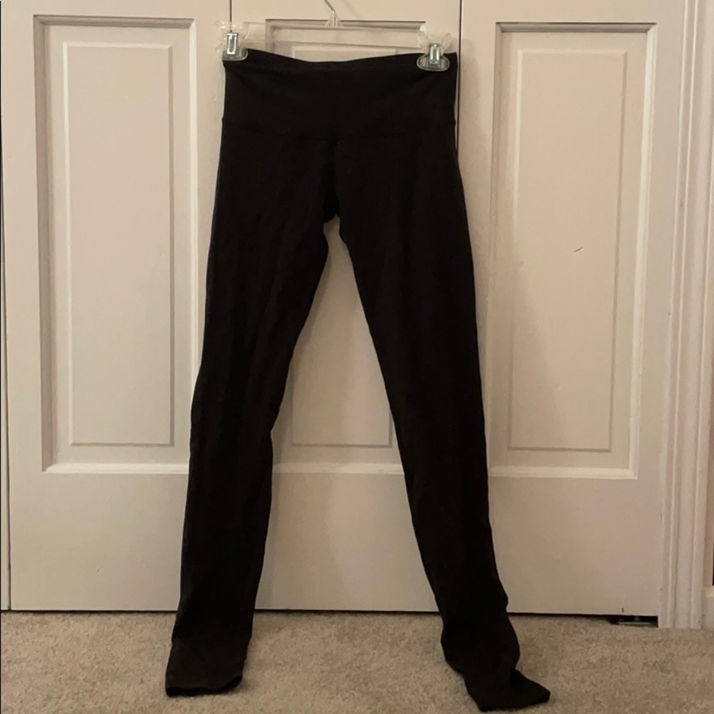 Lululemon black leggings